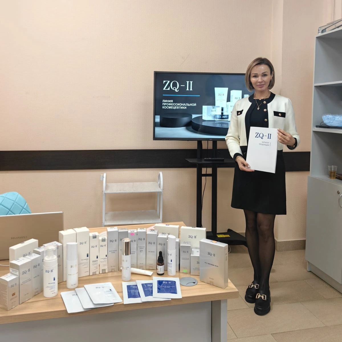 Treningsseminarer og mesterklasser for kosmetologer og klinikker i Russland