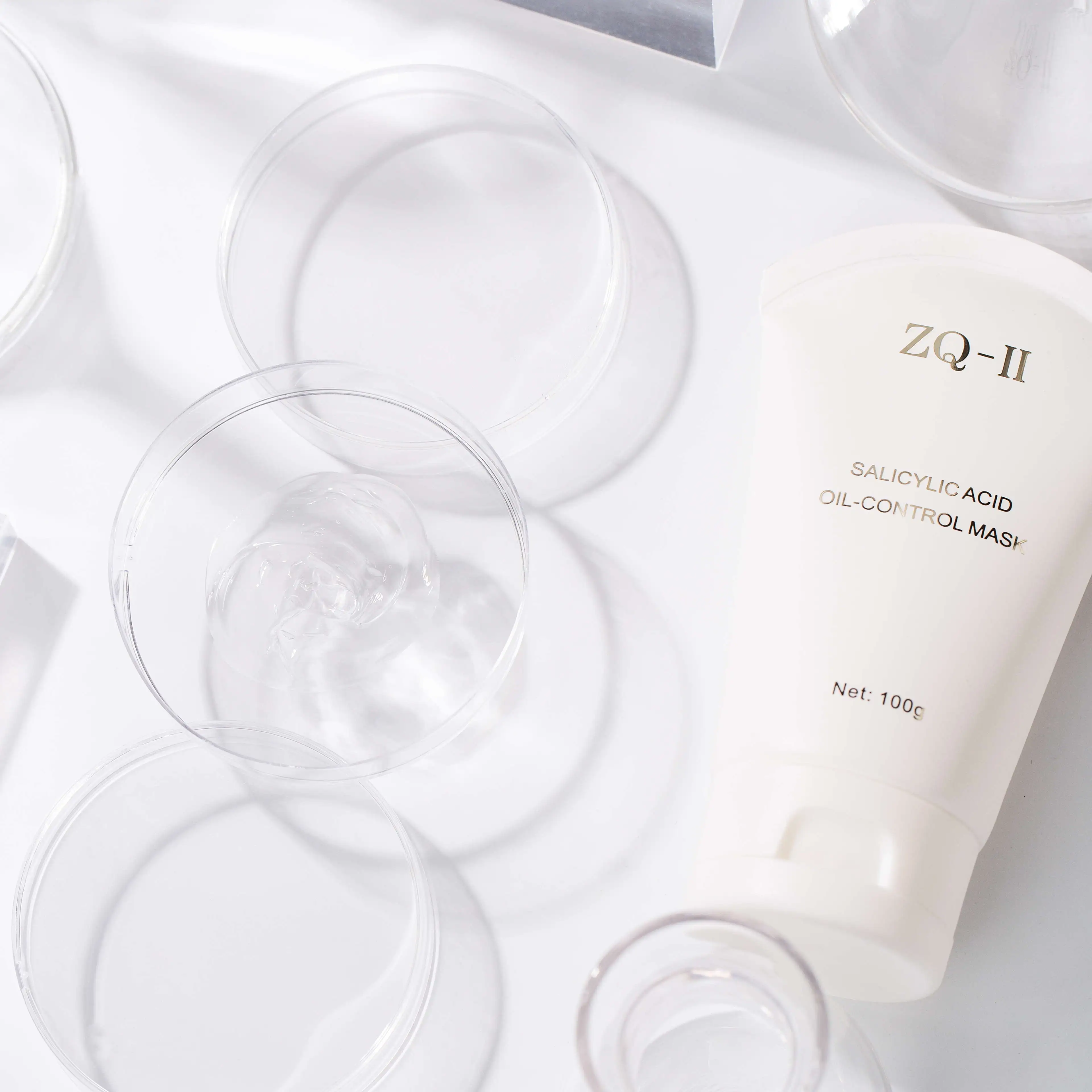 Klar hud starter her: Din go-til ZQ-II salisylsyre oljekontrollmaske for problematisk hud